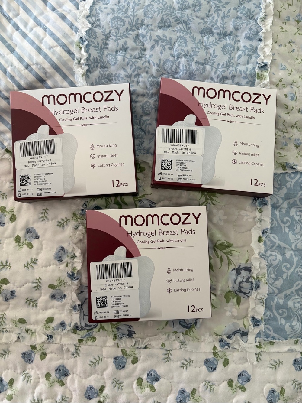 Momcozy Hydrogel Breast Pads - Pink/Maroon - 12pcs